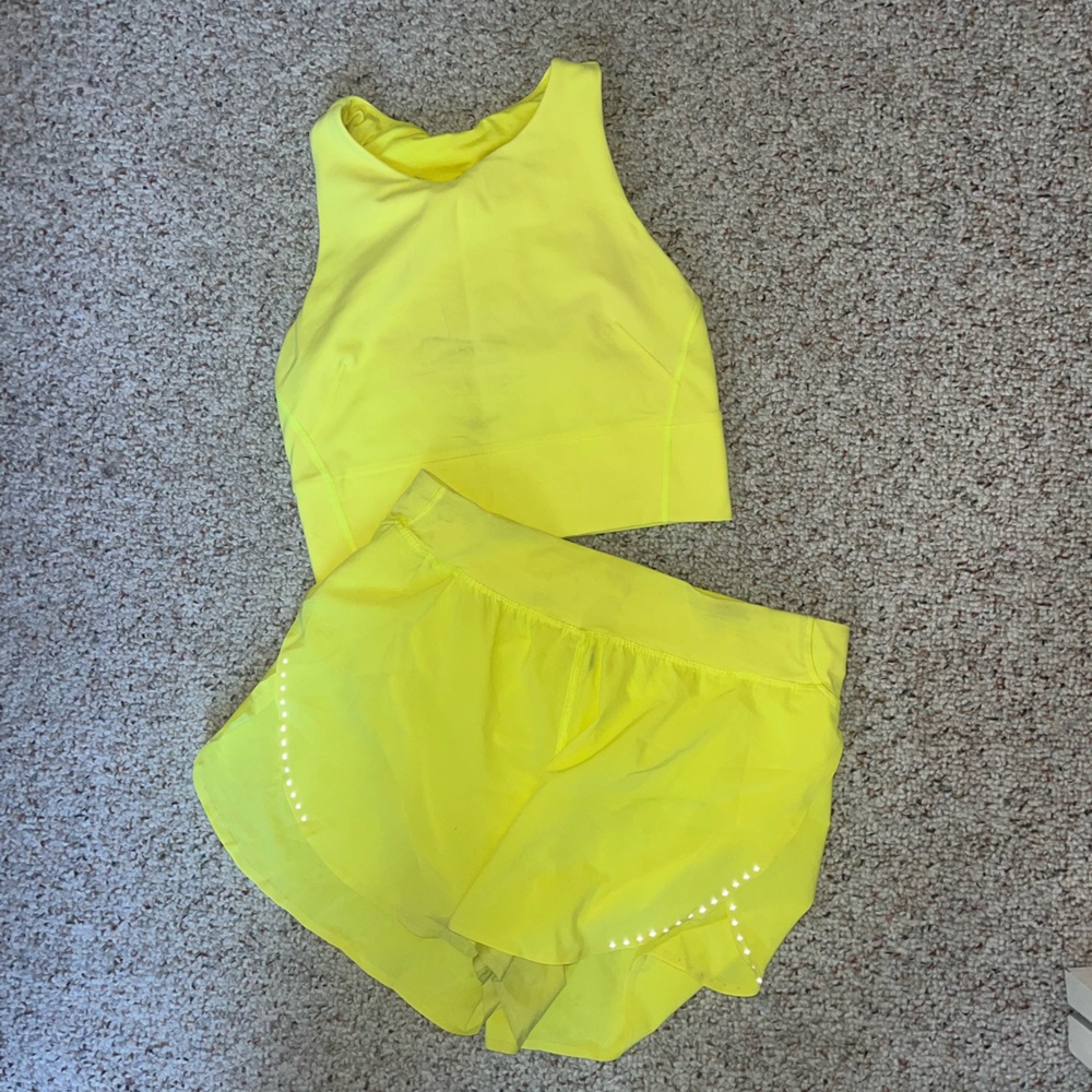 Lulu lemon Wunder Train Top